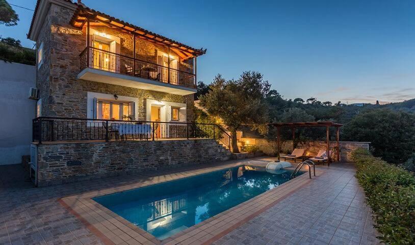 Villa Alegria Skopelos Town Exterior photo